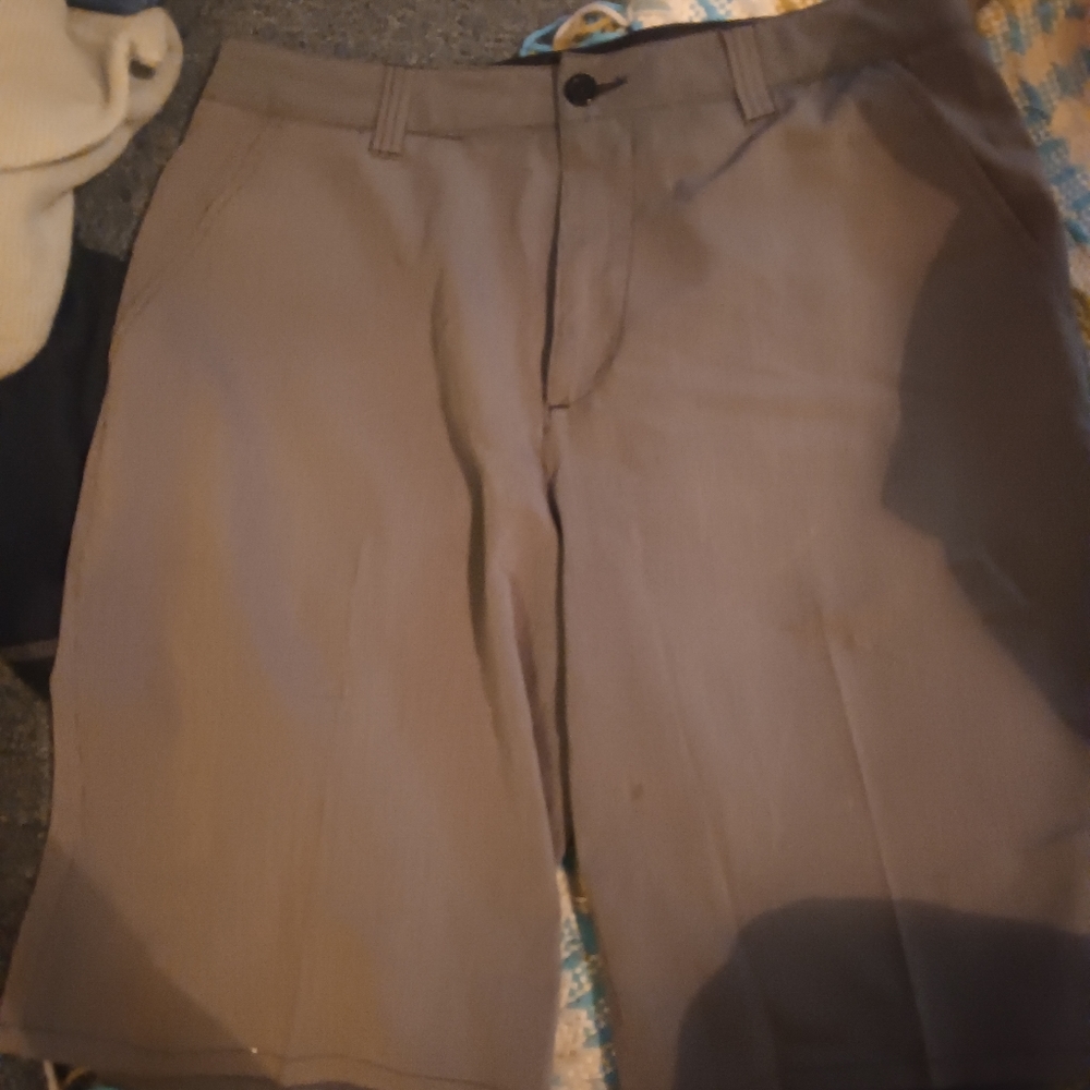 Travis Matthew Shorts size 32